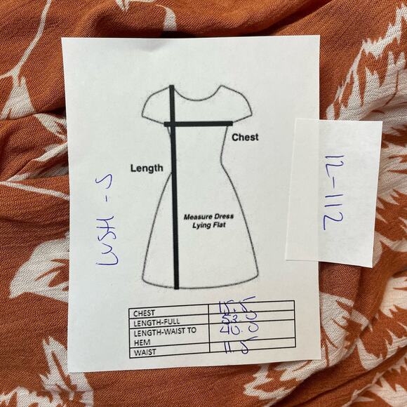 LUSH NEW ALMOND CREAM LEAF FLORAL CUTOUT JUMPSUIT BROWN SMALL - Picture 6 of 9